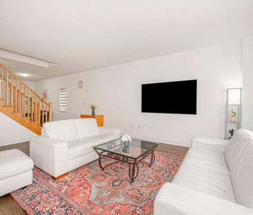 For Lease - 42 Alaskan Heights, Barrie, Ontario - Photo 3