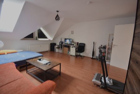 Besondere, großzügige Wohnung in prima Innenstadtlage - Photo 4