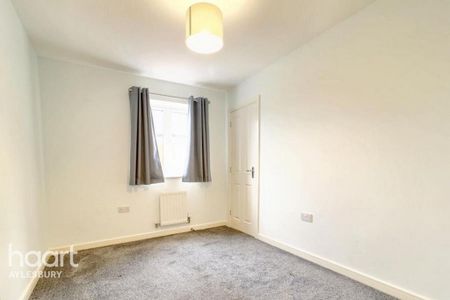 2 bedroom maisonette to rent - Photo 3