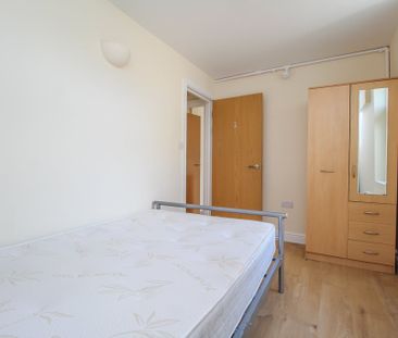 Crofts Street, Roath, Cardiff - Photo 6