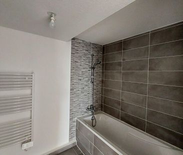 Location Appartement 3 pièces 59m² NIMES 30000 - Photo 5