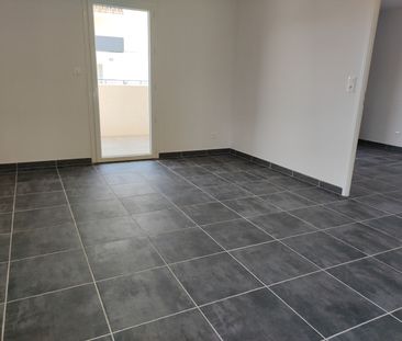 Location Appartement 2 pièces 42m² - Photo 3