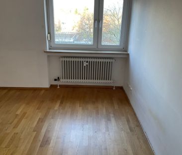 Mietwohnung in Nürnberg - 3 Schlafzimmer, 2 Loggien - den Frühling ... - Photo 2