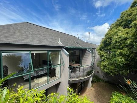 FURNISHED - MISSION BAY - 3 BEDROOMS - Photo 3