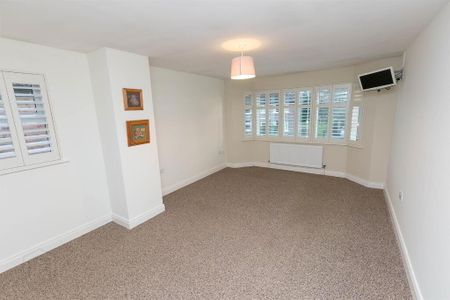 7 Wilshere Drive, Belfast, BT4 2GP - Photo 2