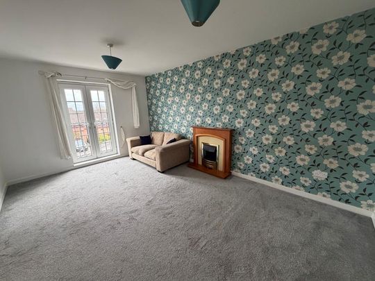 2 bedroom flat to rent - Photo 1