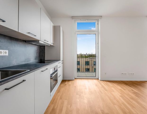 Live, work, play – Stylish studio in a thriving city quarter - Foto 1