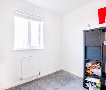 4 bedroom detached house to rent - Photo 5