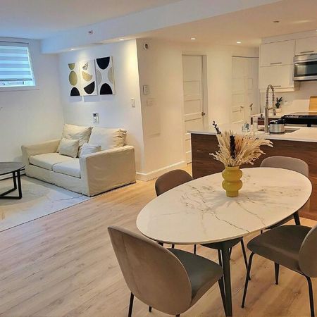 Superbe condo 2 chambres meublé – Montréal (NDG) – Tout inclus - Photo 3