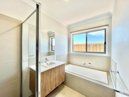 Stylish Lara Living - Photo 5