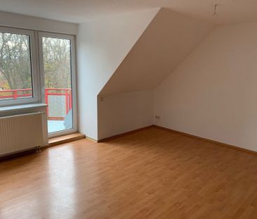 Idyllsche geräumige 4-Raum-Balkonwohnung |Stellplatz| - Photo 2