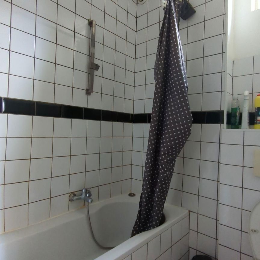 Te huur: Studio Voorschoterstraat in Rotterdam - Photo 1