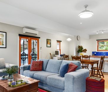 Charming country cottage - Fully furnished incl Gardening - Photo 1