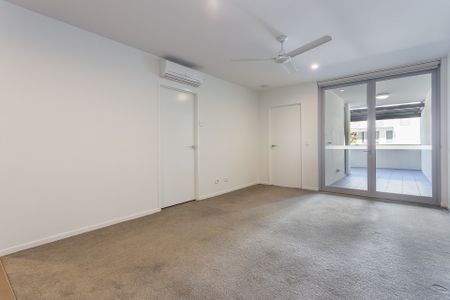 106/11-17 Lytton Road, East Brisbane - Photo 4