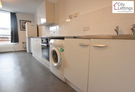 1 Bedroom Apartment - Photo 5