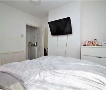 Bedroom House - Dorset Street, Reading, RG30 - Photo 6