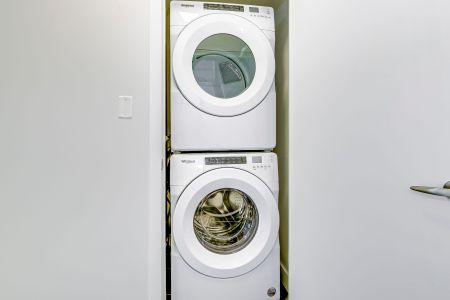 For Lease - 4065 Brickstone Mews Unit# 1808, Mississauga, Ontario - Photo 3