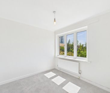 4 bedroom detached house to rent - Photo 5