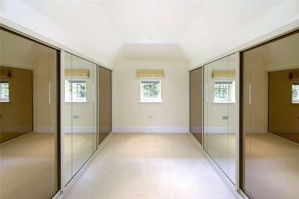 Birch Lane, Ascot, Berkshire, SL5 - Photo 1