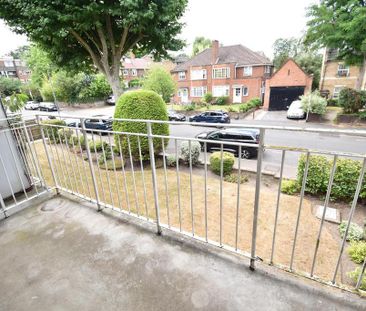 1 bedroom flat to rent - Photo 5