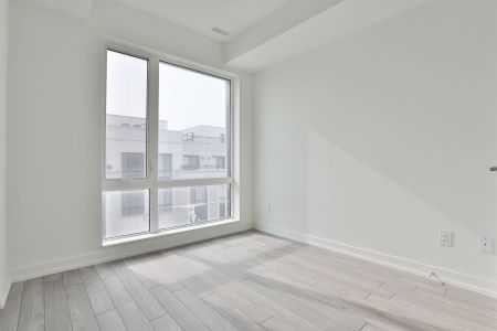 For Lease - 2 Red Squirrel Lane Unit# 203, Richmond Hill, Ontario - Photo 2