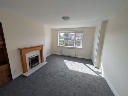 2 bedroom House To Let Total Size: 689 SQ FT - Photo 2