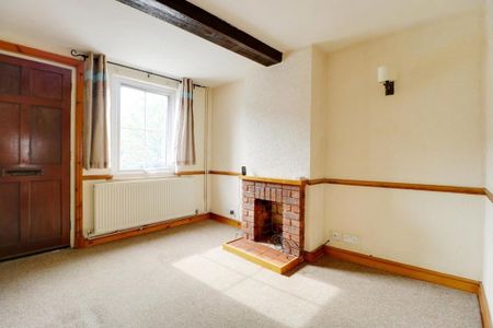 2 bedroom terraced house to rent - Photo 3