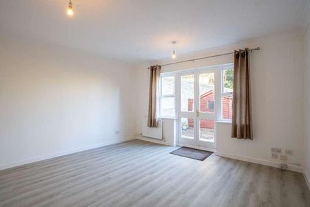 Millers Terrace, Shrubbery Road, Gravesend, Kent, DA12 - Photo 4