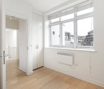 3 bedroom apartment to rent - Photo 4