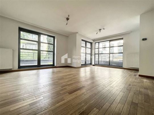 Appartement te huur - Photo 1