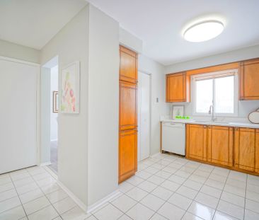 For Lease - 36 Oakhaven Drive, Toronto, Ontario - Photo 4