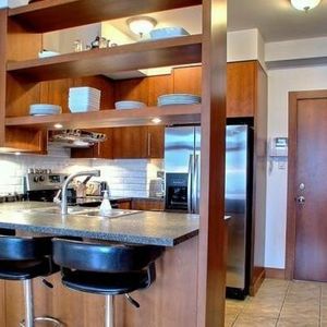 Superbe condo style penthouse sur deux niveaux de 1000 pc - Photo 2