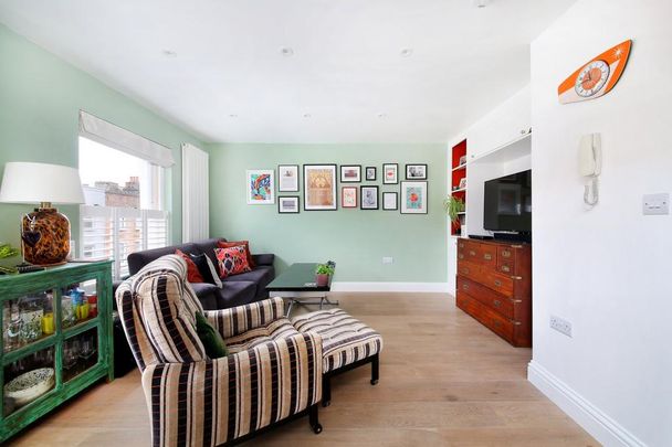 2 bedroom flat to rent - Photo 1