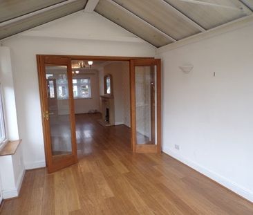 Stanley Road, RM13 8AJ, Property for rent - Photo 2