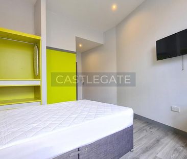 3 bedroom flat share to rent - Photo 2