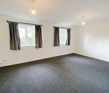 Viscount Close, Bournemouth, Dorset, BH11 - Photo 1