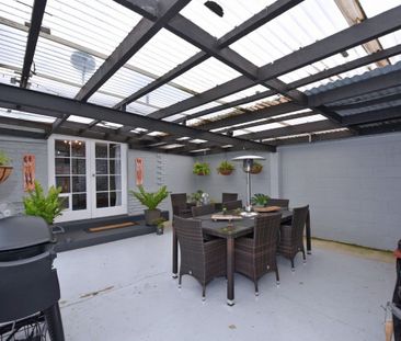 Treat yourself living on Tay Street - Photo 3