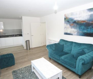 2 bedroom apartment to rent - Photo 2