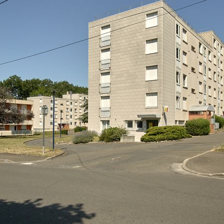 Appartement CHATEAU DU LOIR T4 - Photo 3