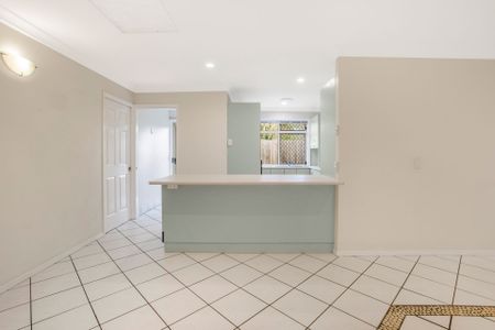 Spacious, Low-Maintenance Living in the Heart of Maroochydore - Photo 5
