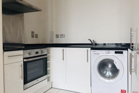 Century Tower, Shire Gate, Chelmsford - Photo 5