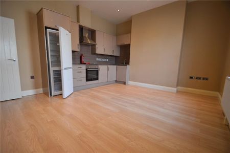 1 bedroom apartment to rent - Photo 4