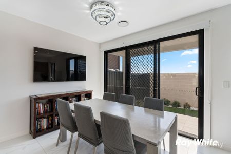 For Lease: Modern Family Home in Marsden Park - 31 Luckman Glade - Photo 2