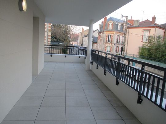 Location Appartement 3 Pièces 66 m² - Photo 1