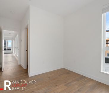 Condo in Coquitlam, BC - Photo 3