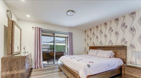 Great Family Home In Ultra Handy Location - Photo 4
