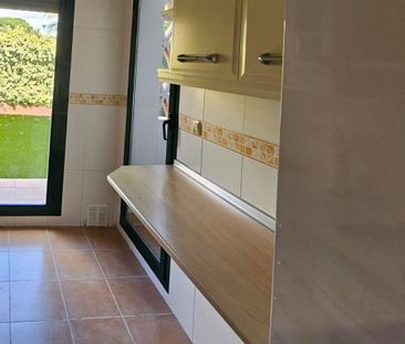 Luxury Apartment for rent in Marbella Del Este, Andalusia - Photo 4