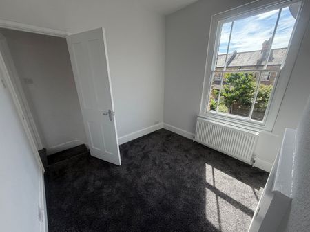 2 Bed Detached House, Moselle Avenue, N22 - Photo 3