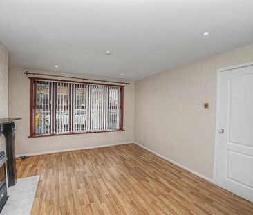2 Lake Glen Park, Belfast, BT11 8TE - Photo 1