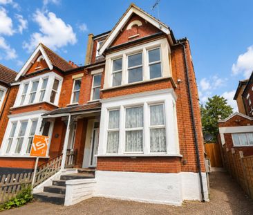 York Road, Southend-On-Sea - Photo 2